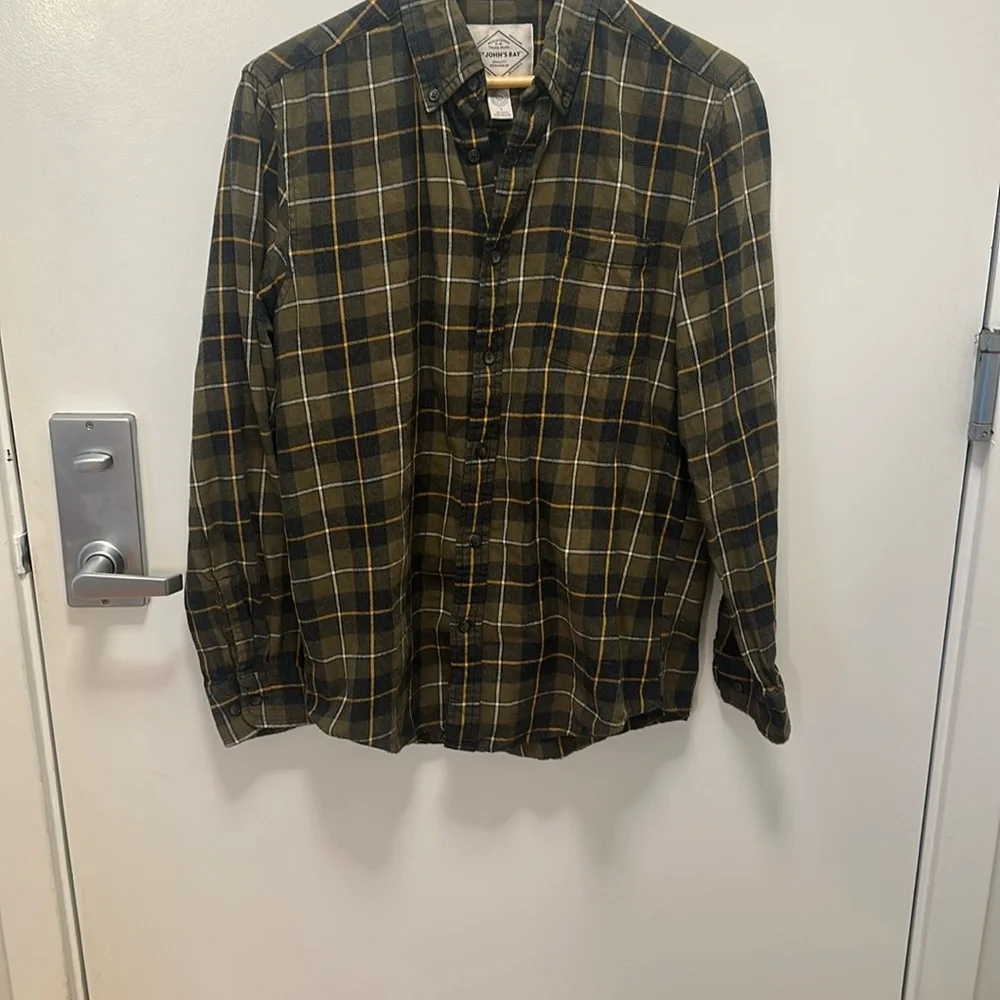 Bundle! Set of 3 Men’s St John’s Bay Plaid Button-Ups - Picture 8 of 10